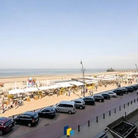 Beachside For 4 In *