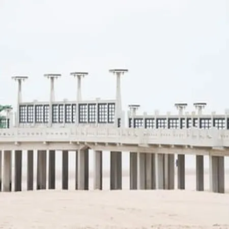 Beachside For 4 In *